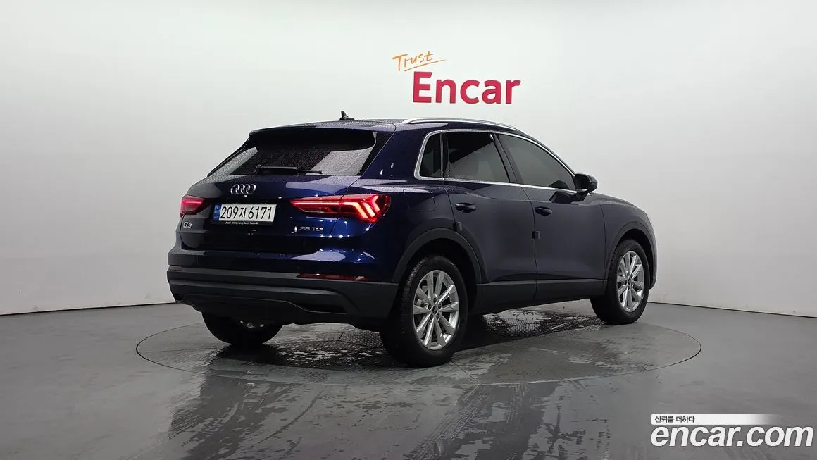 Audi Q3 2023 из KR, фото 2