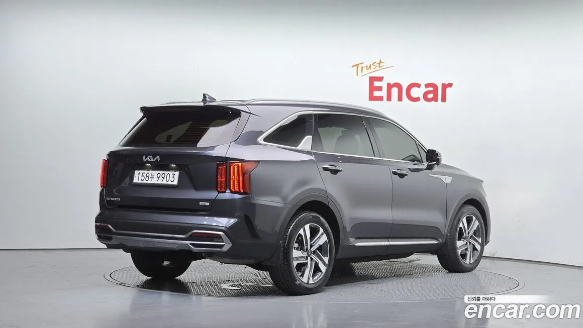 Kia Sorento — фото 2