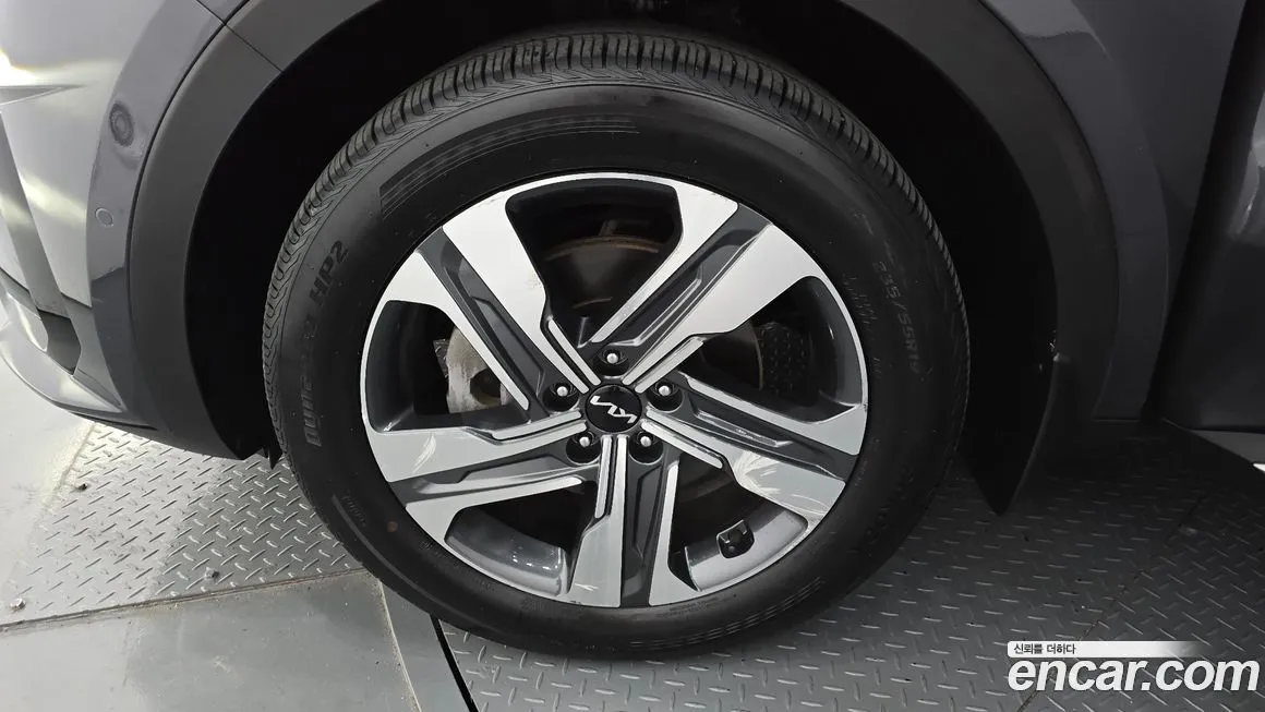 Kia Sorento — фото 5