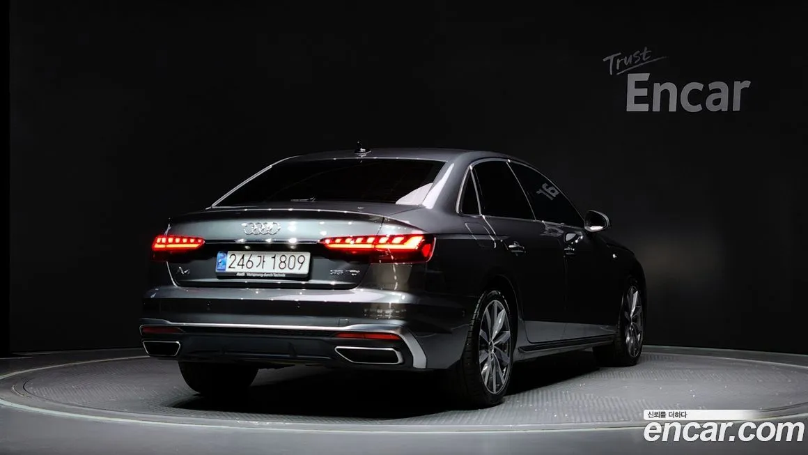 Audi A4 2023 из KR, фото 2