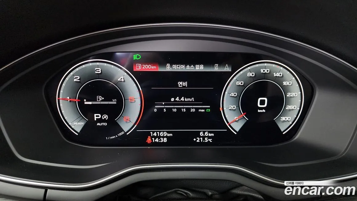 Audi A4 2023 из KR, фото 8