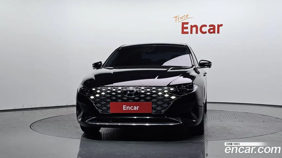 Hyundai Grandeur 2023 из KR, фото 3