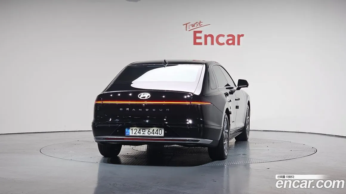 Hyundai Grandeur 2023 из KR, фото 4