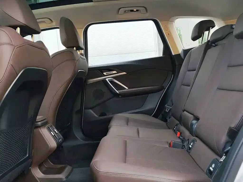 BMW X1 2024 из CN, фото 6