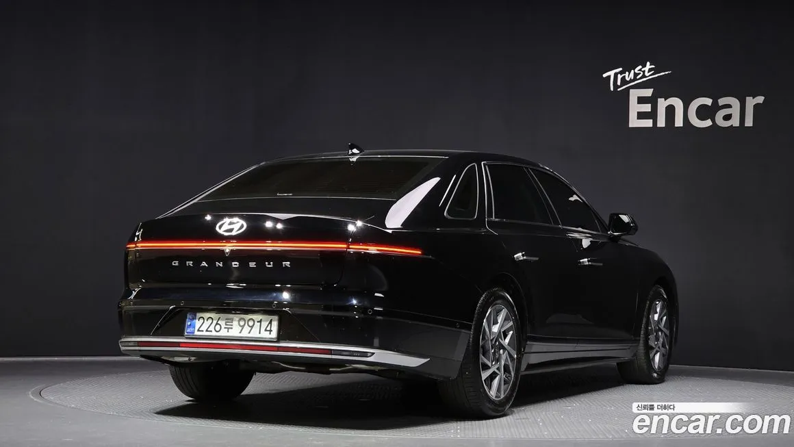 Hyundai Grandeur 2025 из KR, фото 2