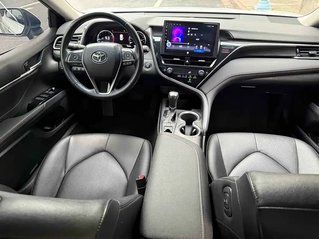 Toyota Camry 2021 из CN, фото 7