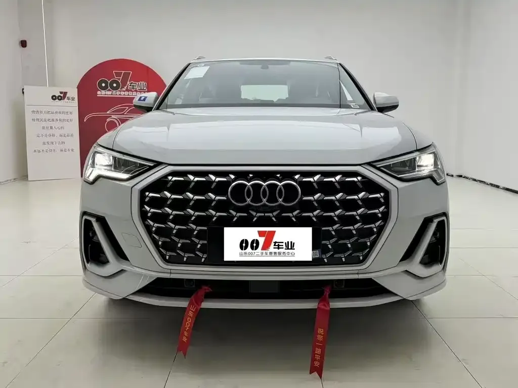 Audi Q3 2025 из CN, фото 2