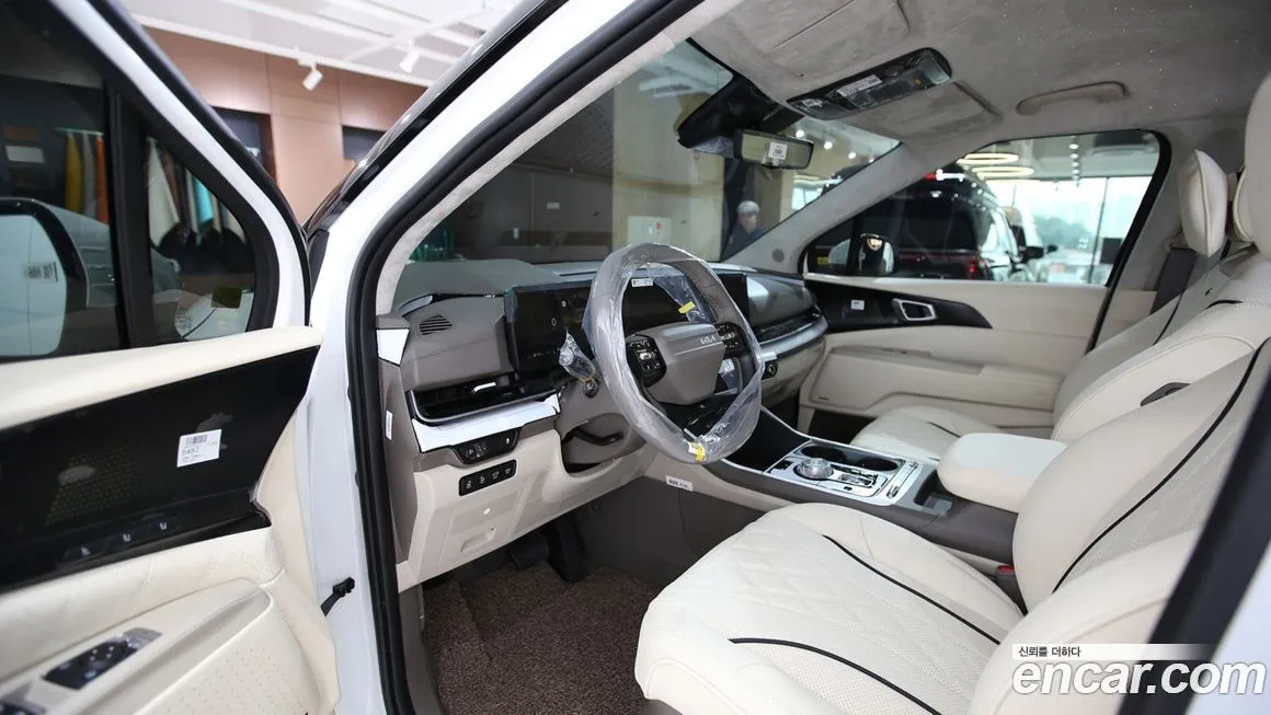 Kia Carnival — фото 4