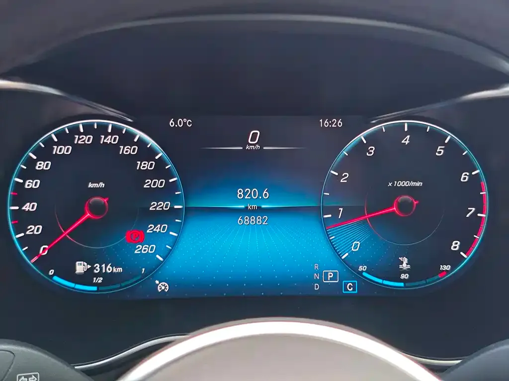 Mercedes-Benz GLC 2022 из CN, фото 8