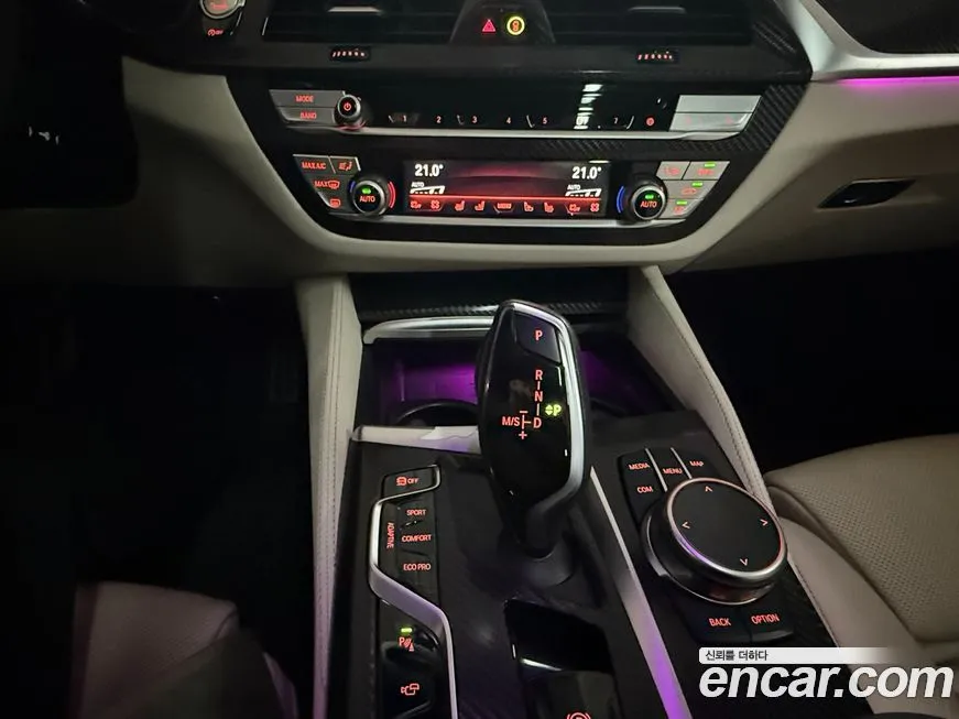 BMW 5-Series 2021 из KR, фото 9