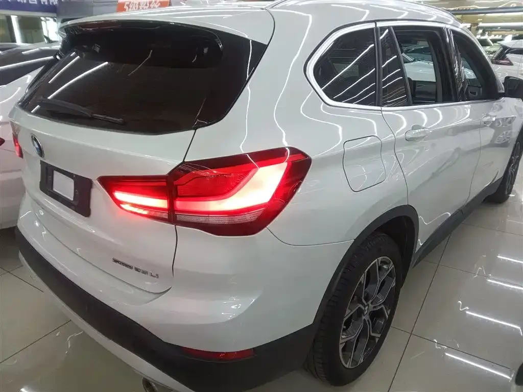 BMW X1 2021 из CN, фото 7