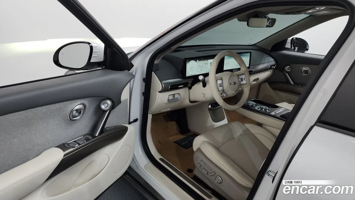 Genesis GV60 — фото 10
