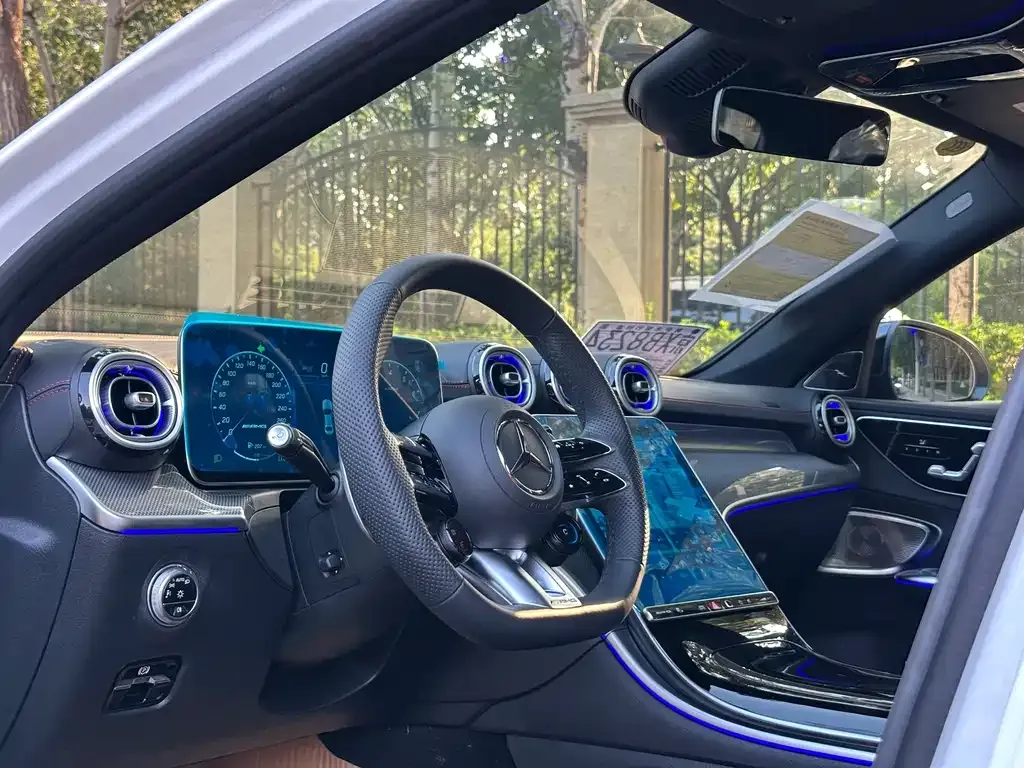 [object Object] C-Class AMG 2025 из CN, фото 3