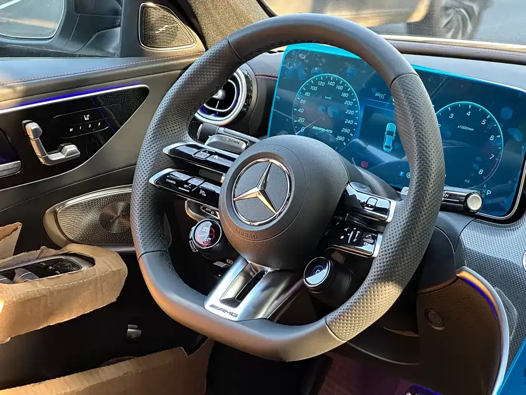 [object Object] C-Class AMG 2025 из CN, фото 6