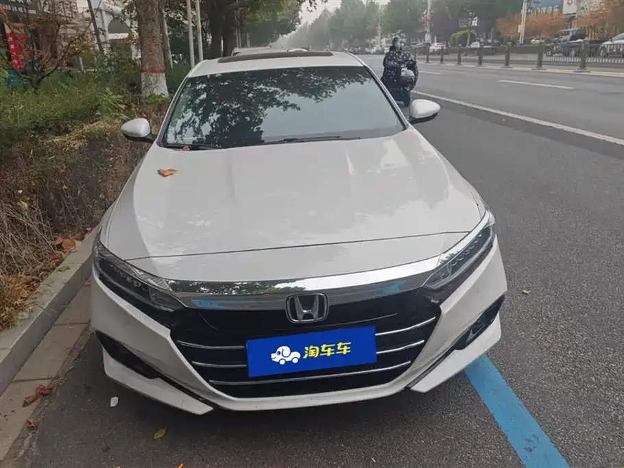 Honda Accord — фото 2