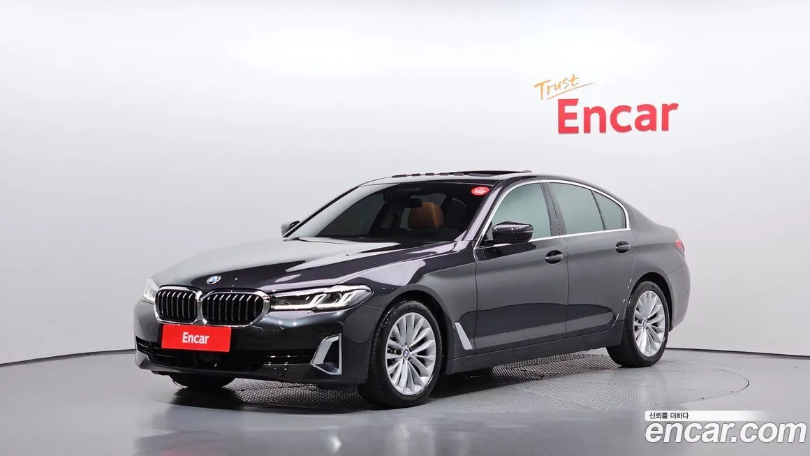 BMW 5-Series 2023 из KR, фото 1