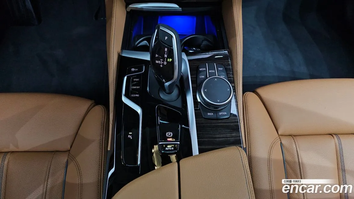BMW 5-Series 2023 из KR, фото 9