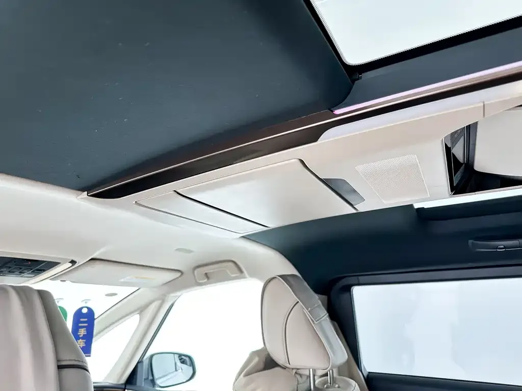 Toyota Alphard 2024 из CN, фото 7
