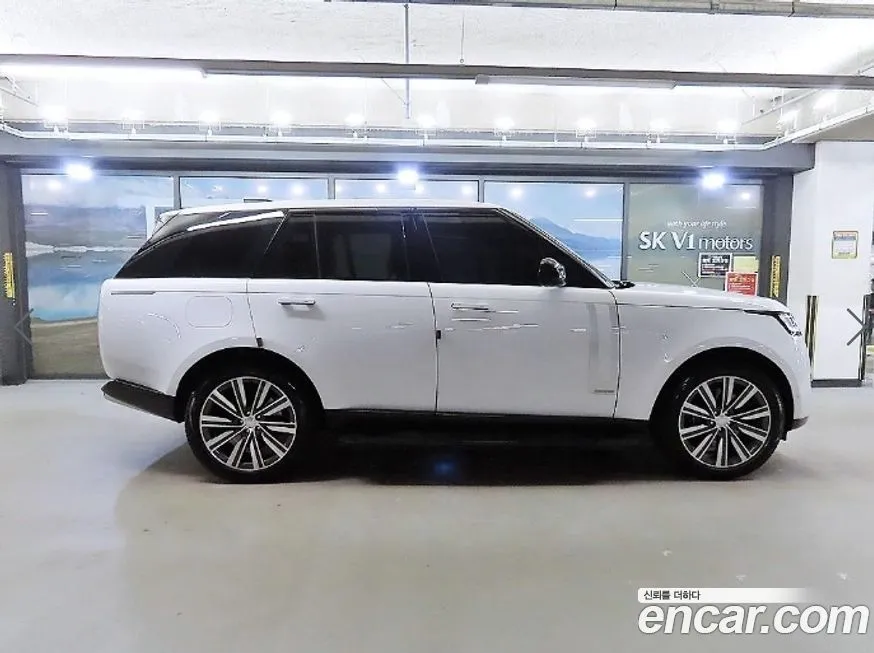 Land Rover Range Rover 2023 из KR, фото 3