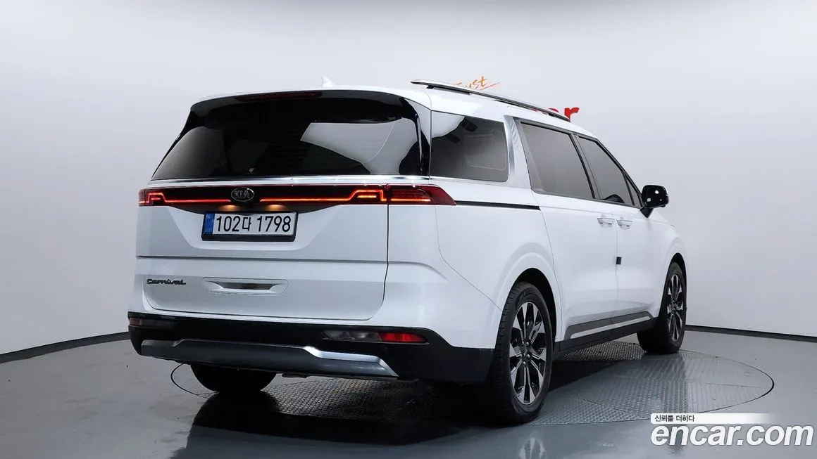 Kia Carnival 2021 из KR, фото 2