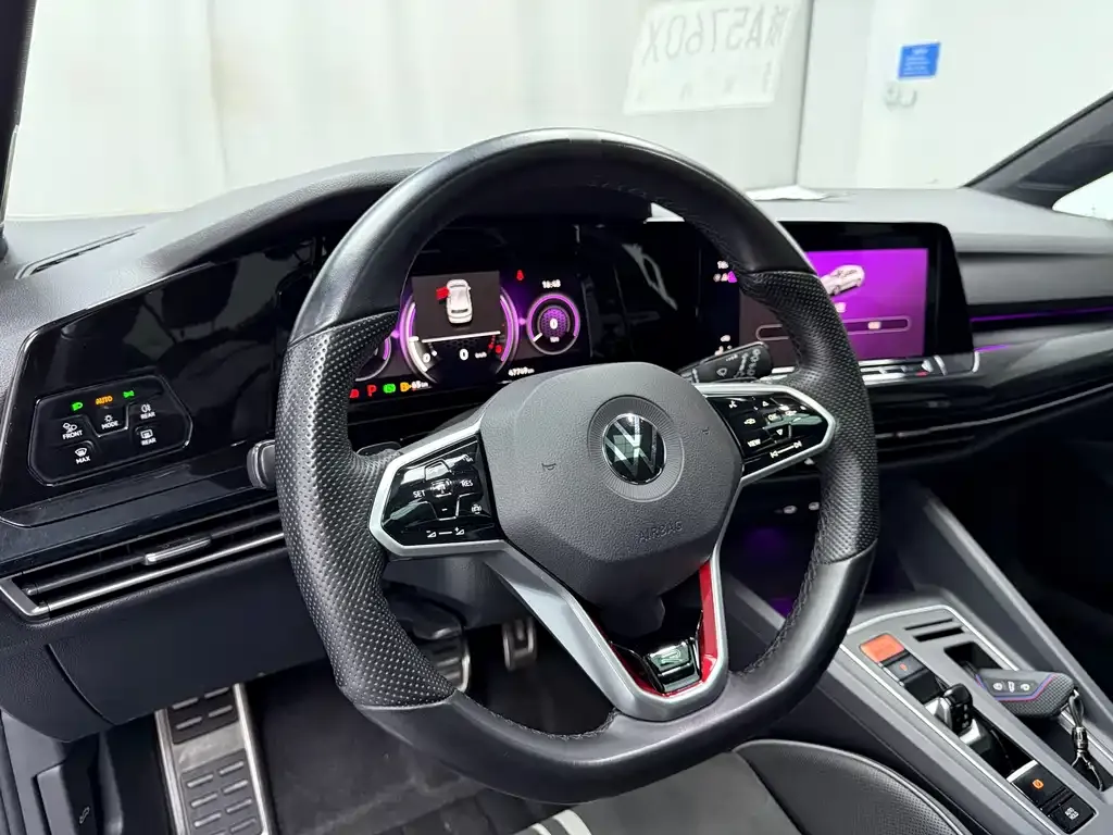 Volkswagen Golf 2021 из CN, фото 7