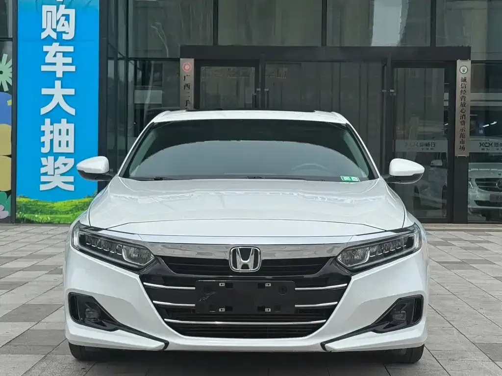 Honda Accord 2022 из CN, фото 2
