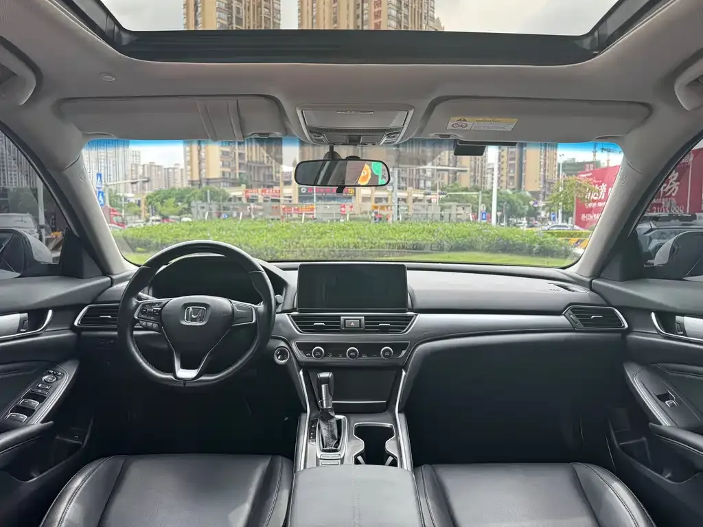Honda Accord 2022 из CN, фото 7