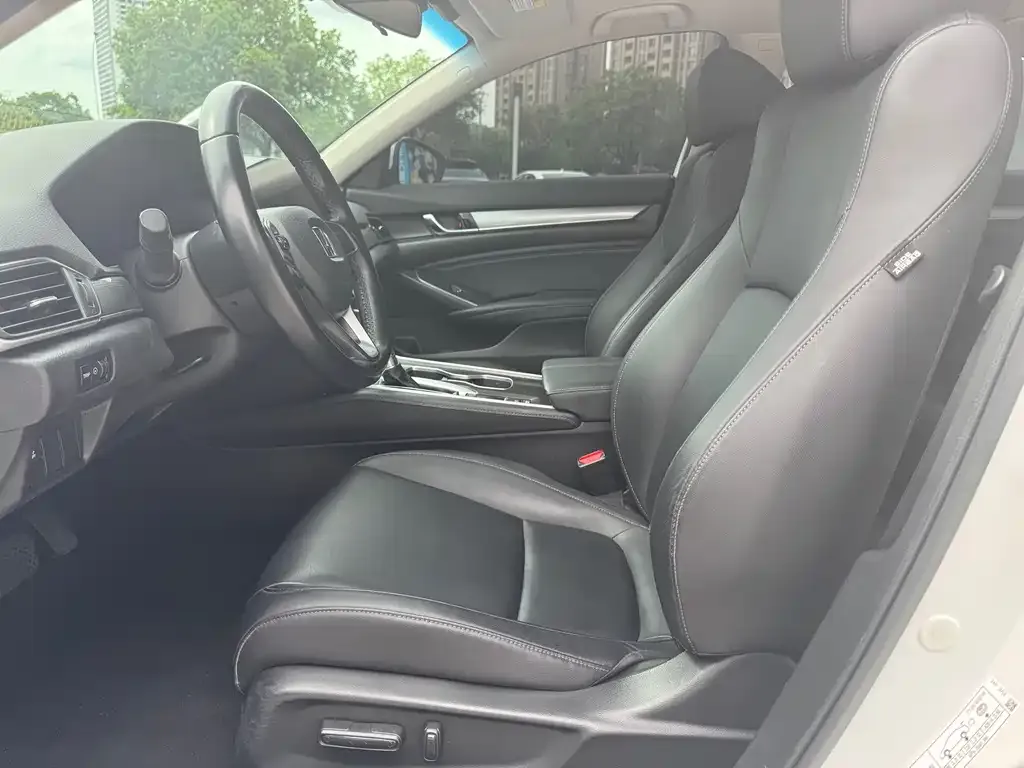 Honda Accord 2022 из CN, фото 9