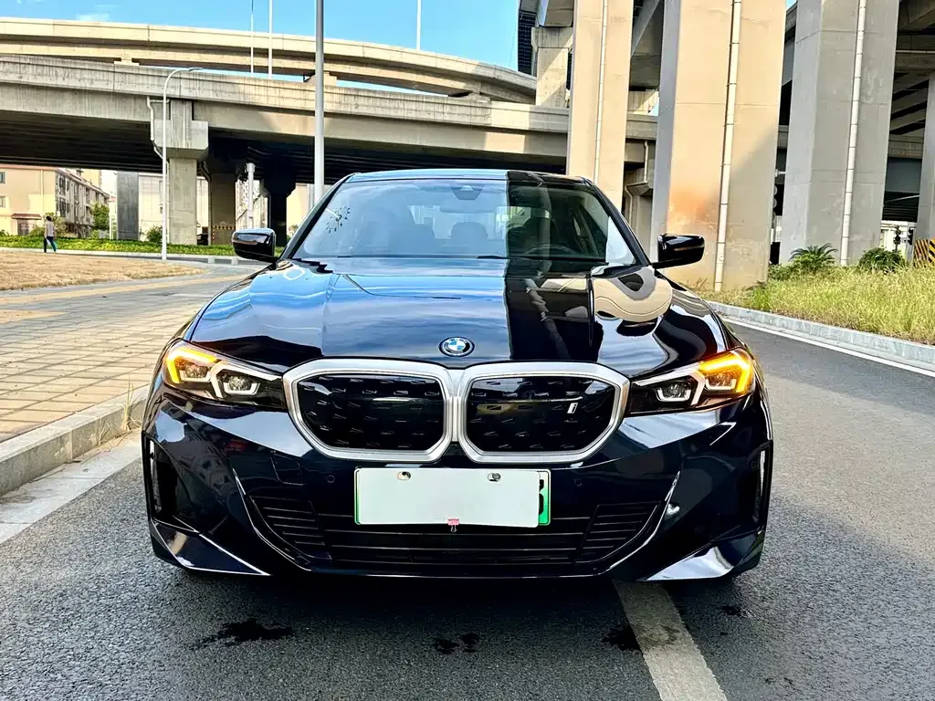 BMW i3 2024 из CN, фото 2