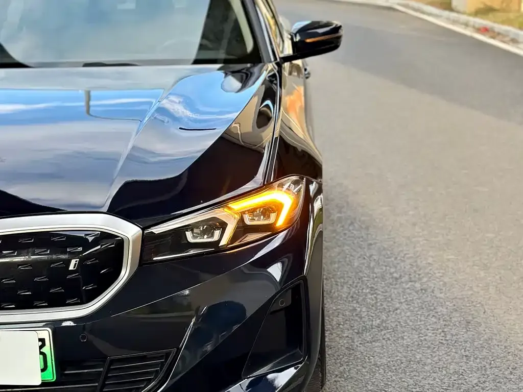 BMW i3 2024 из CN, фото 5