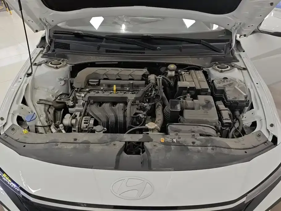 Hyundai Elantra 2024 из CN, фото 10