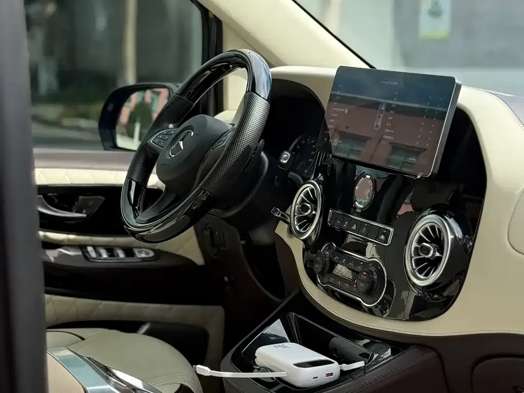 Mercedes-Benz Vito 2023 из CN, фото 8