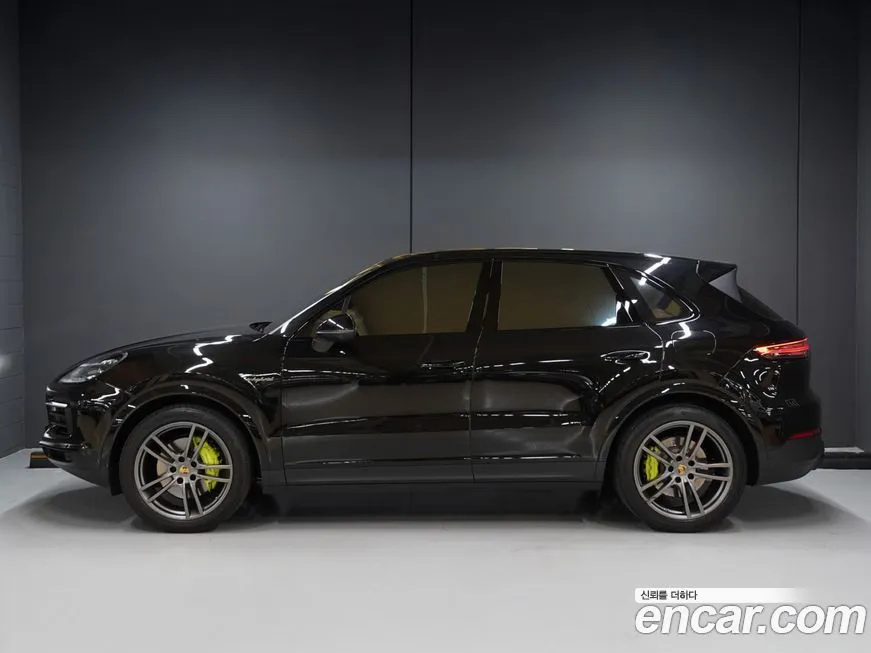 Porsche Cayenne 2023 из KR, фото 5