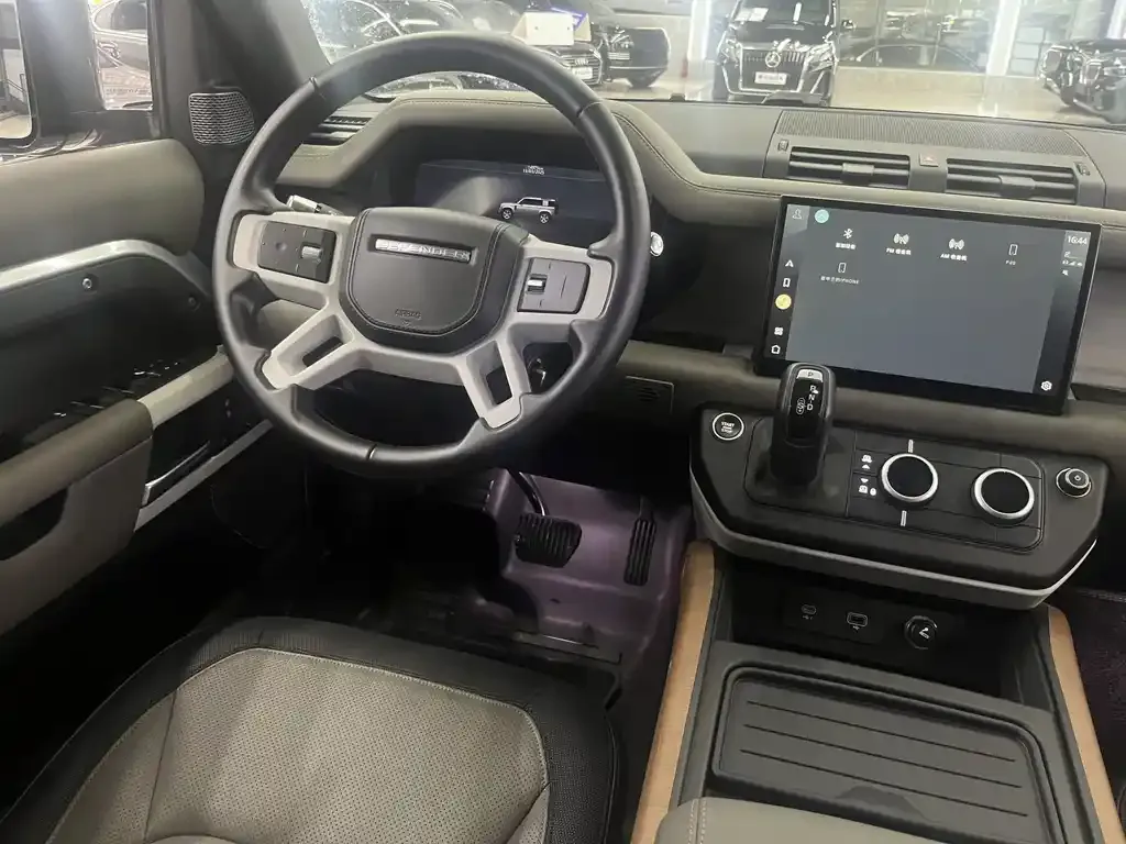 Land Rover Defender 2025 из CN, фото 6