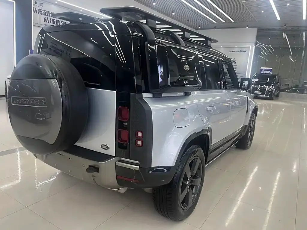Land Rover Defender 2025 из CN, фото 8
