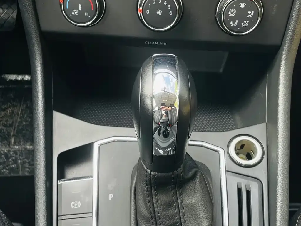 Volkswagen Lavida 2021 из CN, фото 10