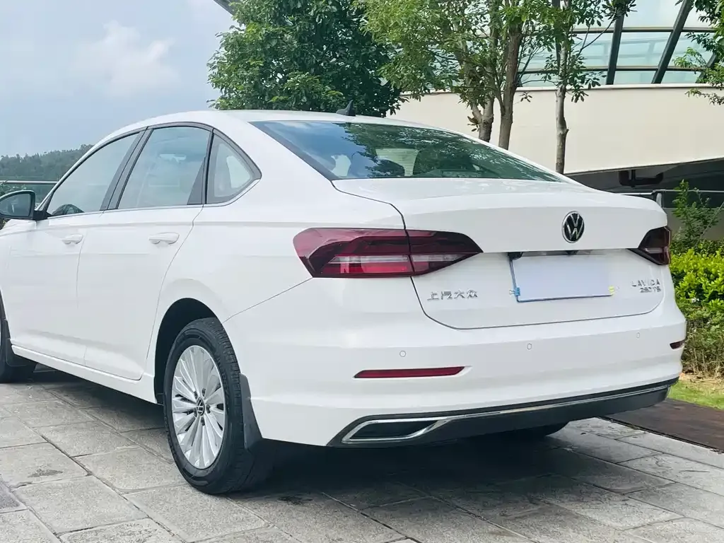 Volkswagen Lavida 2021 из CN, фото 7