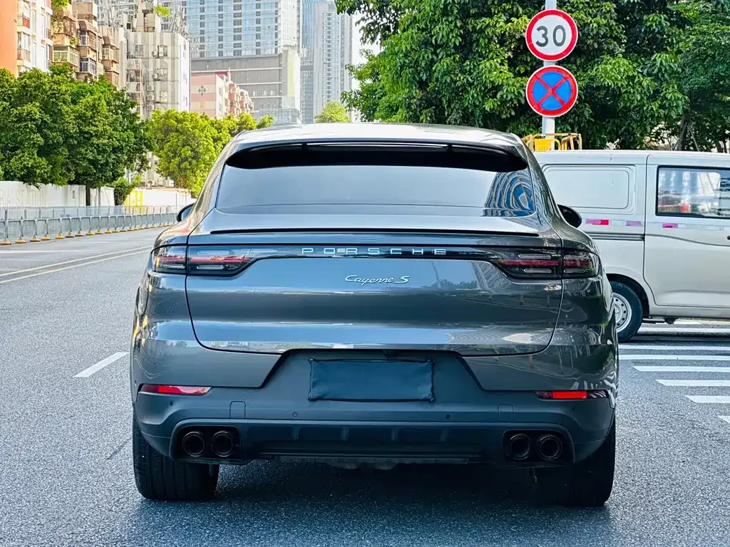 Porsche Cayenne 2022 из CN, фото 5