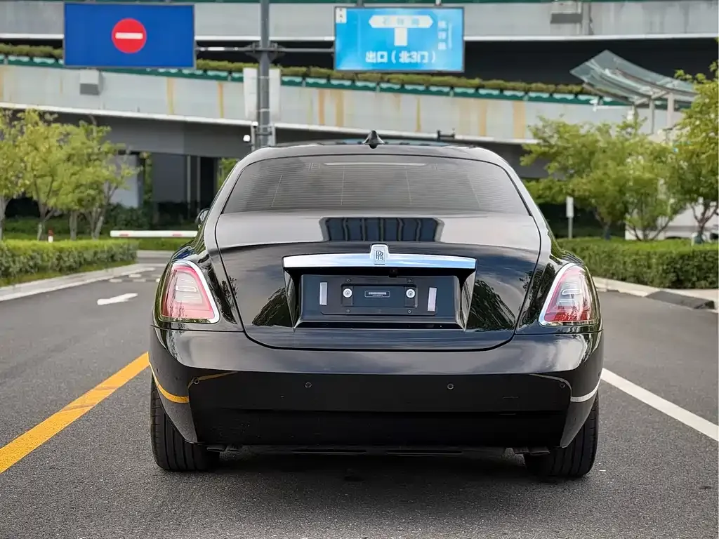 Rolls-Royce Ghost 2022 из CN, фото 5