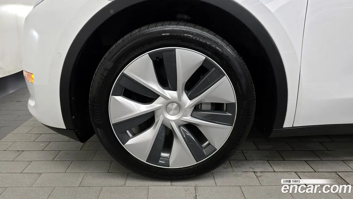 Tesla Model Y 2022 из KR, фото 5