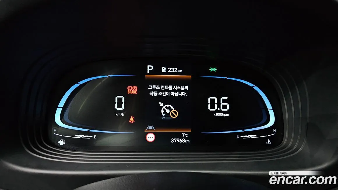 Hyundai Venue 2023 из KR, фото 8
