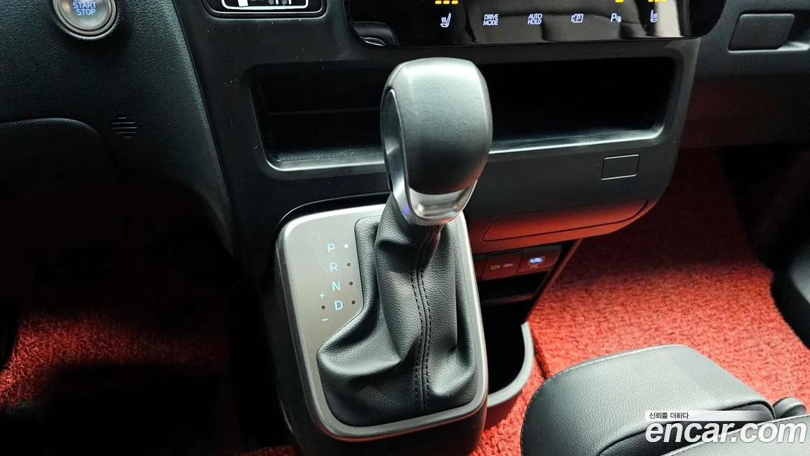 Hyundai Staria 2025 из KR, фото 9