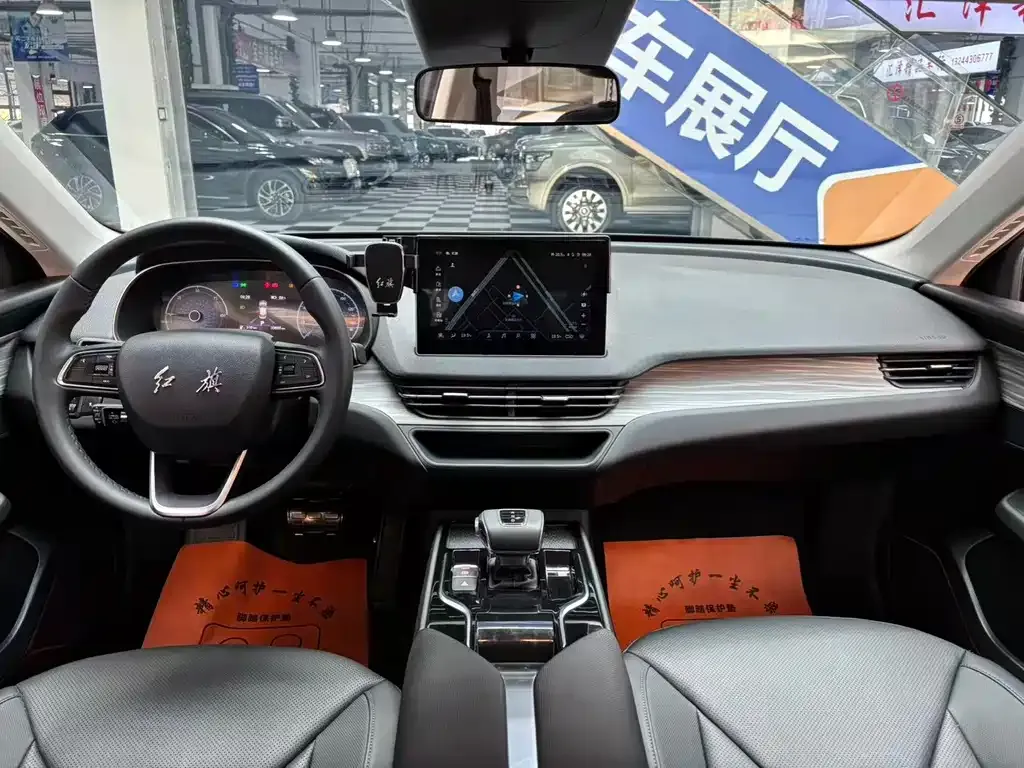 Hongqi E-QM5 — фото 10