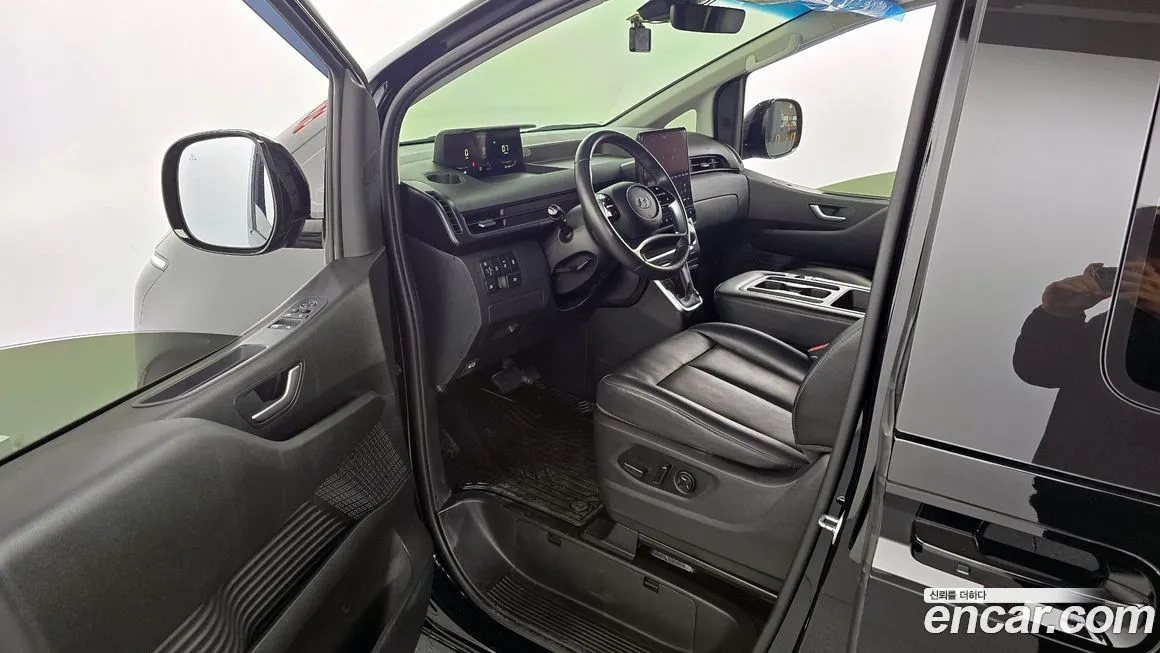 Hyundai Staria 2023 из KR, фото 10