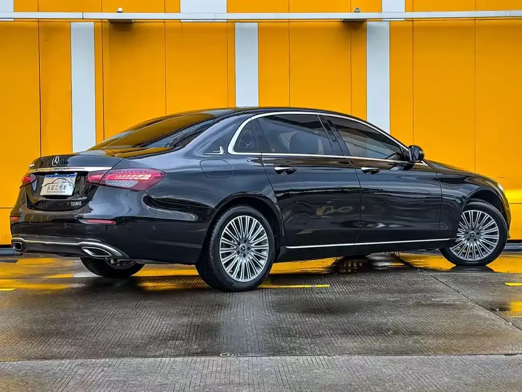 Mercedes-Benz E-Class 2023 из CN, фото 3