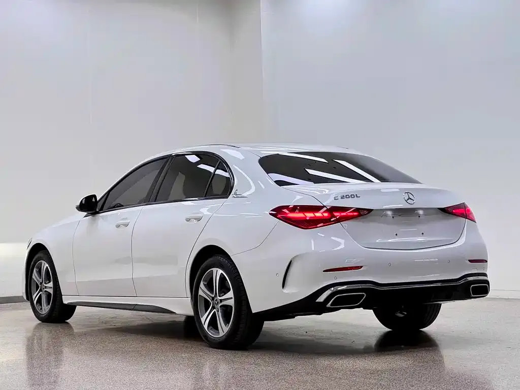Mercedes-Benz C-Class — фото 5