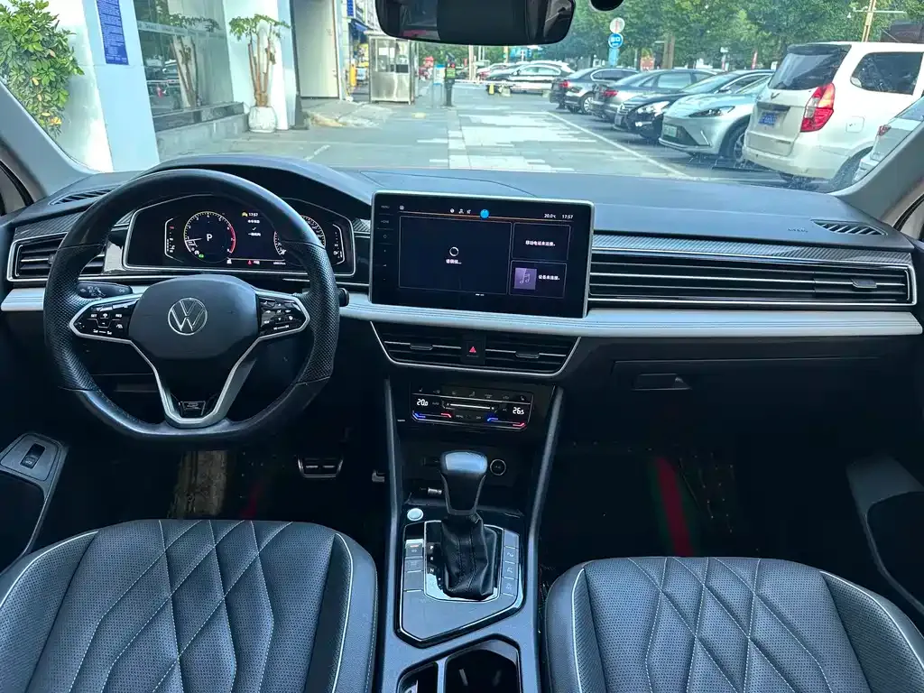 Volkswagen Tiguan L 2022 из CN, фото 5