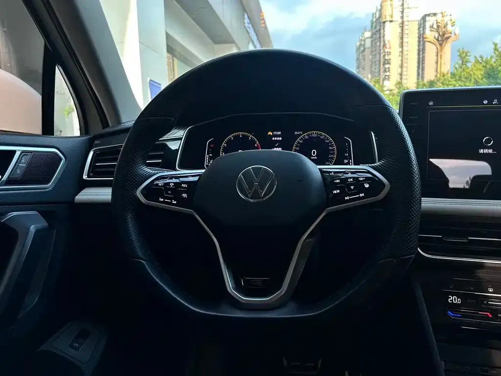 Volkswagen Tiguan L 2022 из CN, фото 6