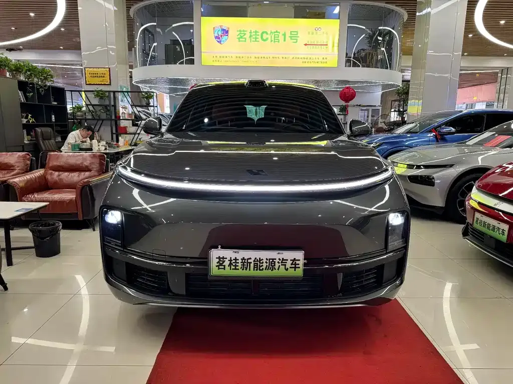 Li Auto L9 2023 из CN, фото 2