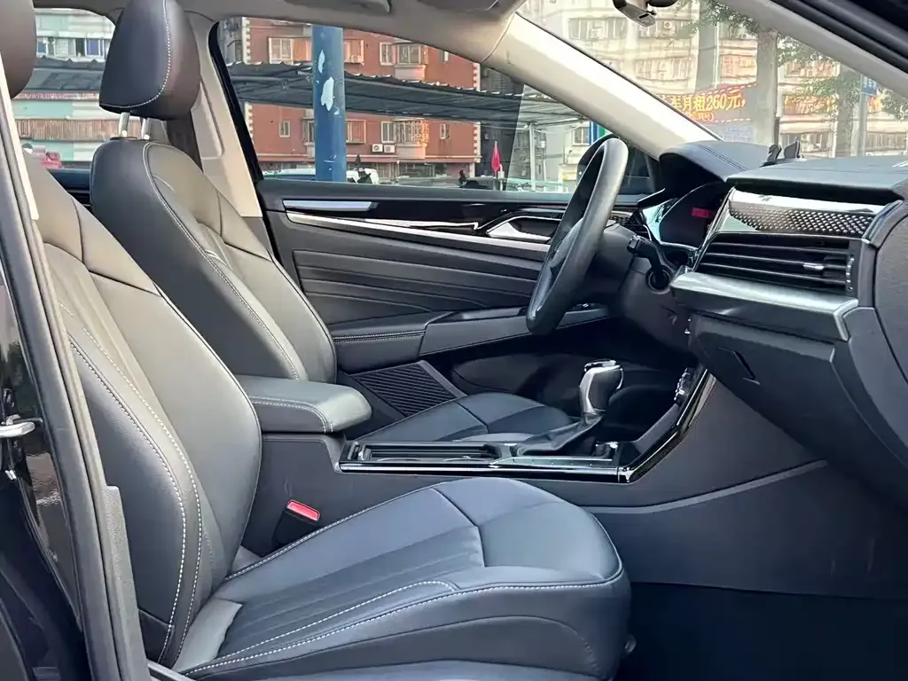 Volkswagen Passat — фото 9